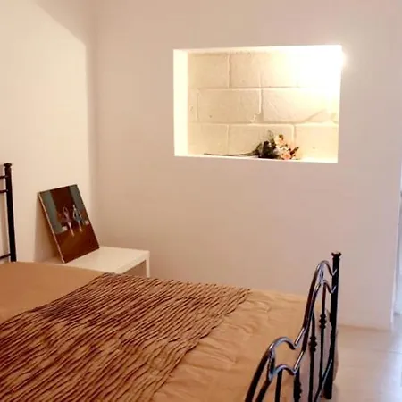 וילה Villa Contrada Fumarola אוסטוני