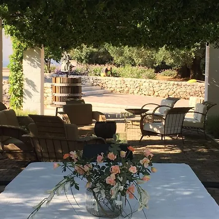 Villa Contrada Fumarola * אוסטוני